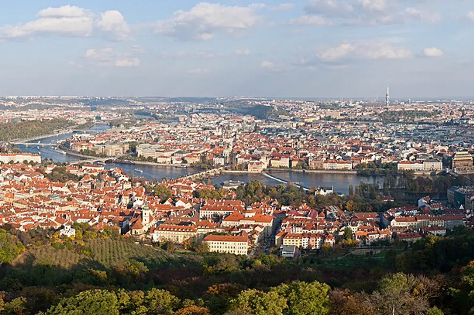 Vista panorámica de los tejados de Praga