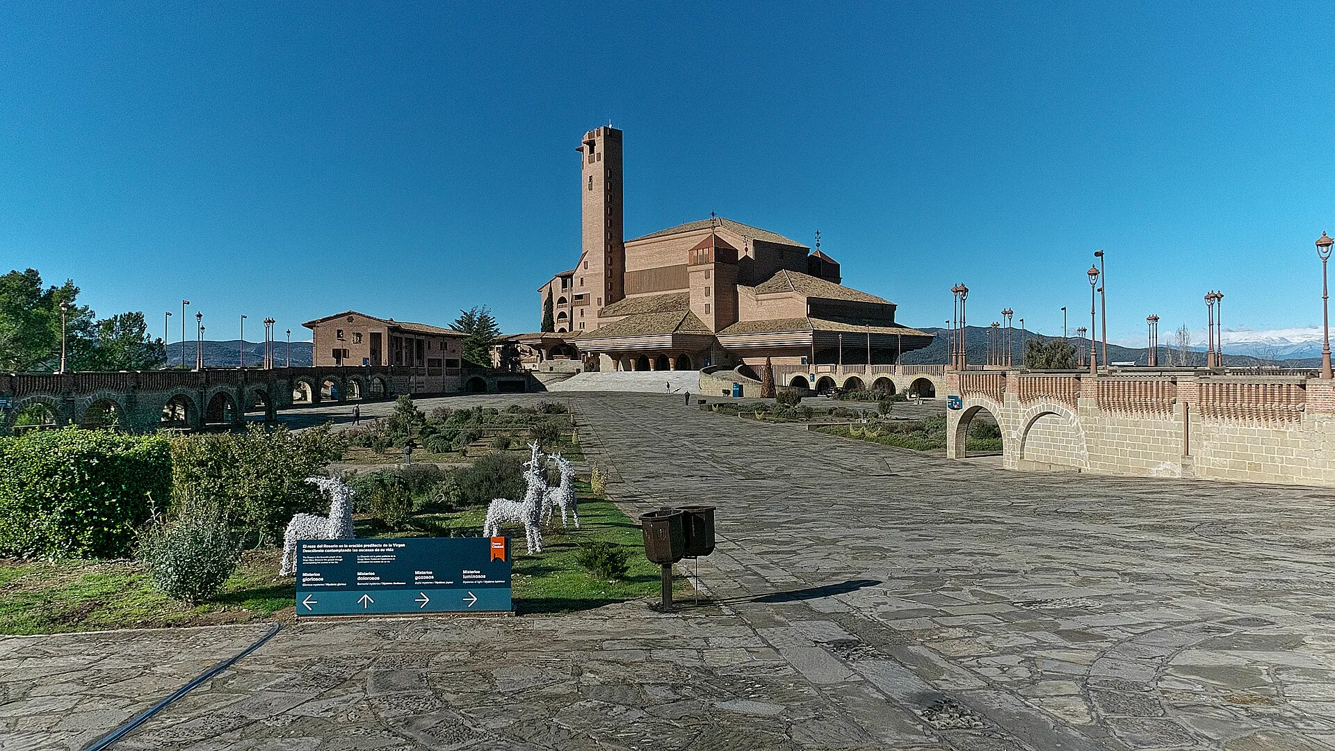 Torreciudad (Huesca) — Torreciudad · Santuario mariano